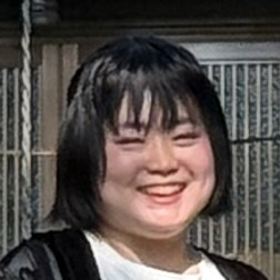 大島亜耶