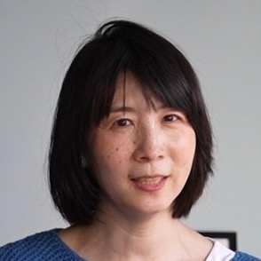 あや